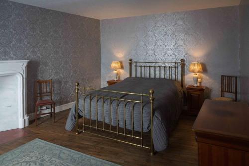 1 double bed