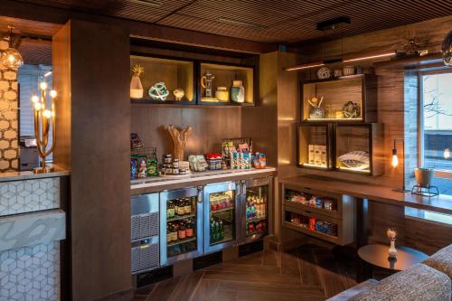 Silver Cloud Hotel - Portland - image 2