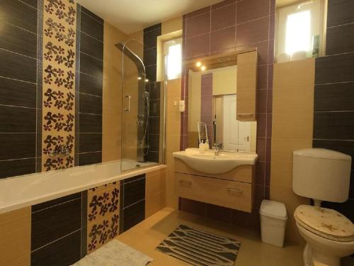 Pandora Pool Apartman