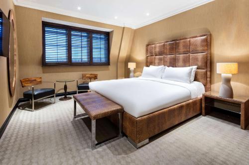 Leicester Square Penthouse