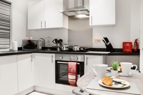 Stylish - Modern - Serviced Accommodation - In The Heart of Northumberland in 阿興頓