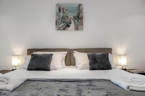Stylish - Modern - Serviced Accommodation - In The Heart of Northumberland in 阿興頓
