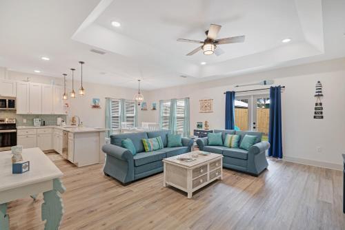 Seahorse Hideaway - image 9