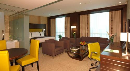 Holiday Inn Meydan, an IHG Hotel - image 11
