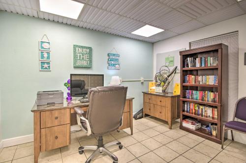 Updated Galveston Condo Walk to 61st St Pier - image 10