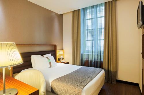 1 twin bed