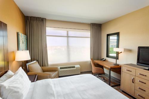 Holiday Inn San Antonio Northwest- SeaWorld Area