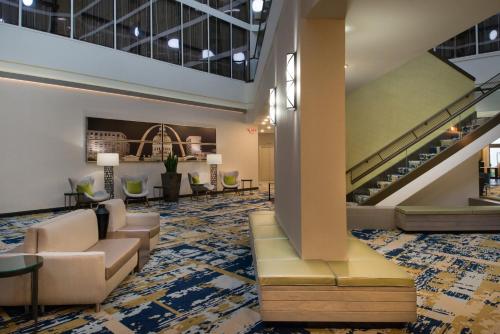 A szálláshely kívülről, The Arch Convention Hotel near Központi Közkönyvtár