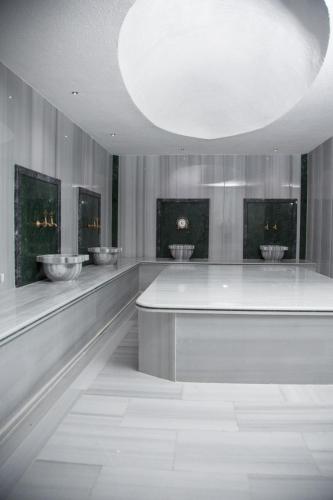 Mugwort Hotel & Spa - image 4