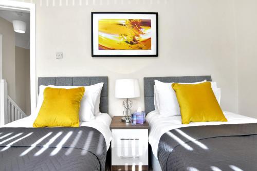 Xclusive Living Stay near Airport & NEC The Whitecroft - image 3