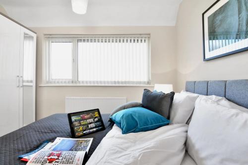 Xclusive Living Stay near Airport & NEC, The Whitecroft