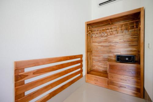 Suite King Room image 7