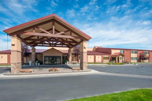 Holiday Inn Riverton-Convention Center, an IHG Hotel