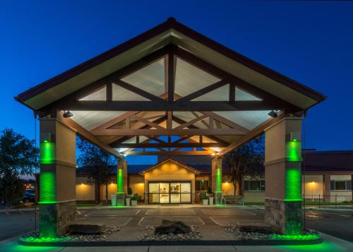 Holiday Inn Riverton-Convention Center, an IHG Hotel