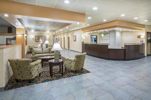 Holiday Inn Riverton-Convention Center, an IHG Hotel