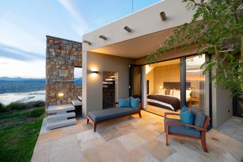 المرافق, ألكيرا لودج (Alkira Lodge) in برينتون أون سي