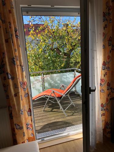 2 Zimmer Wohnung mit Balkon - Nähe Messe