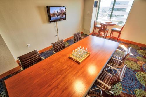 Holiday Inn Tampa Westshore - Airport Area, an IHG Hotel