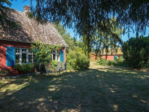  6 person holiday home in Br dstrup, Pension in Hårup bei Rask Mølle