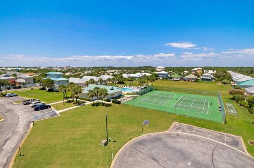 New Listing! Gulf-View Beach Condo with Pools condo - image 4