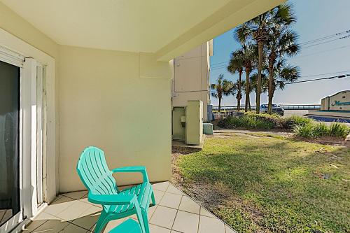New Listing! Gulf-View Beach Condo with Pools condo - image 7