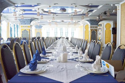 Banketzaal, Східний (Східнии) in Rohatyn