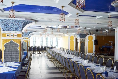 Restaurant, Східний (Східнии) in Rohatyn