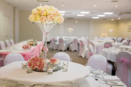 Holiday Inn Peterborough West an IHG Hotel - image 9