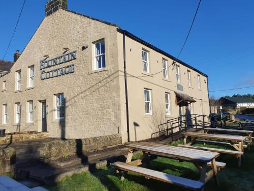 Fountain Cottage Cafe and B&B - image 2