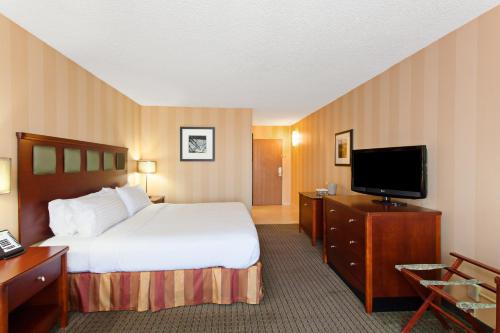 Holiday Inn Sacramento Downtown-Arena, an IHG Hotel