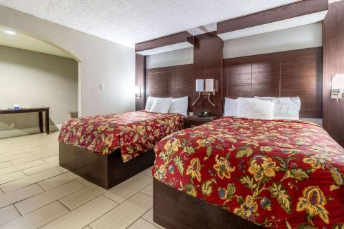 Rodeway Inn & Suites Houston Near Medical Center