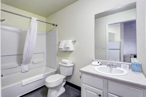 Photo - Suburban Studios Westminster Denver North