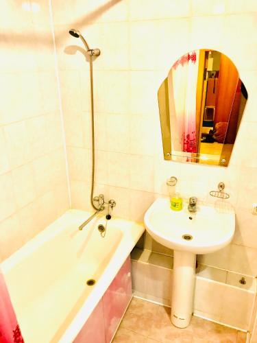 Apartment on Studencheskaya Street 12 (cehtre Lyadova square) - image 8