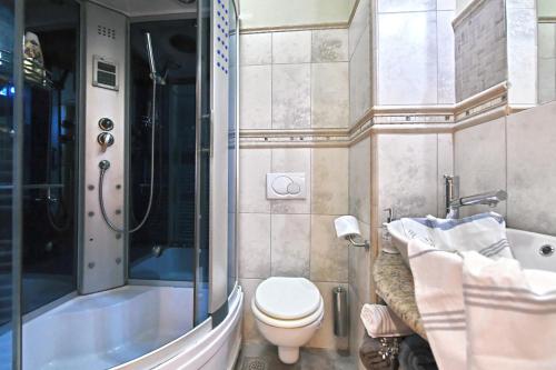 *****Pool house with beautiful seaview,big garden and old tavern*****
