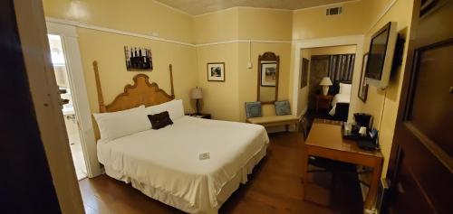 hotel photo