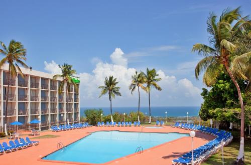 مسبح, هوليداي إن بونس آند إل تروبيكال كاسينو (Holiday Inn Ponce & El Tropical Casino) in بونسيه