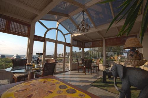 Restaurant, Lagoon Loge Guesthouse in Walvis Bay