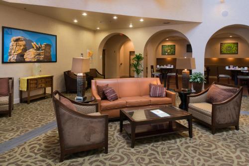 Lobby, GreenTree Hotel Phoenix West in Phoenix (AZ)