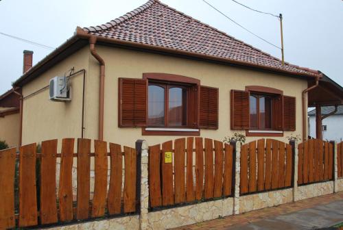 Mez-Bor Szallas in Barand