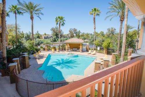 สระว่ายน้ำ, Holiday Inn Phoenix/Chandler By IHG in แชนด์เลอร์
