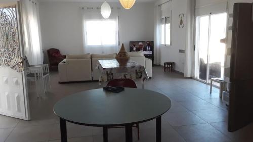 Villa CLIMATISEE avec piscine privée, ras el ma (Villa CLIMATISEE avec piscine privee, ras el ma) in סאידייה