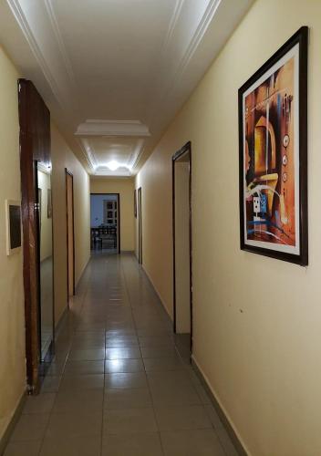 iléos, appartement meublé 4 pièces - Salon, cuisine, 3 chambres Lomé Tokoin Hôpital Protestant