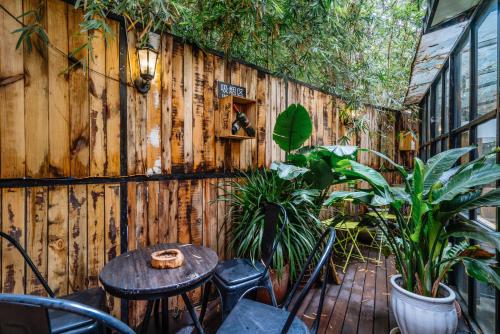 成都ミックス ホステル ポッシュパッカー & カクテル バー (铂泊客.驴友记鸡尾酒吧青年旅舍)