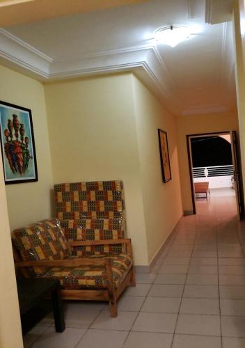 iléos, appartement meublé 4 pièces - Salon, cuisine, 3 chambres Lomé Tokoin Hôpital Protestant