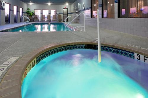 Holiday Inn Express Hotel & Suites Austin NE-Hutto, an IHG Hotel