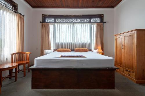 Pondok Indah Bungalow Bingin Room Type - Standard Queen Room