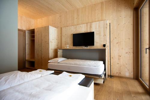 Campra Alpine Lodge & Spa - image 4