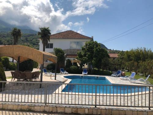 Atelier SAMOS