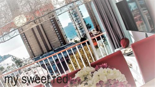 B&B Benidorm - My Sweet Red Apartment - Bed and Breakfast Benidorm