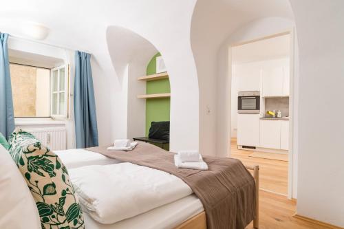 Zum Grazer Uhrturm by Welcome2Vienna - image 12